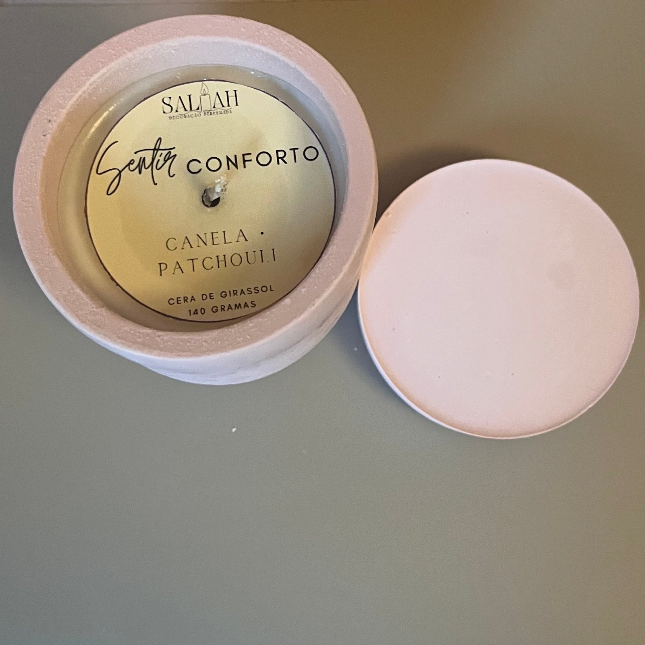 Vela Conforto (Canela + Patchouli)